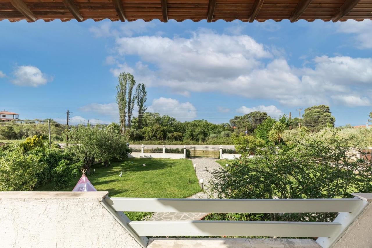 M&M Villa Vourvourou Exterior photo